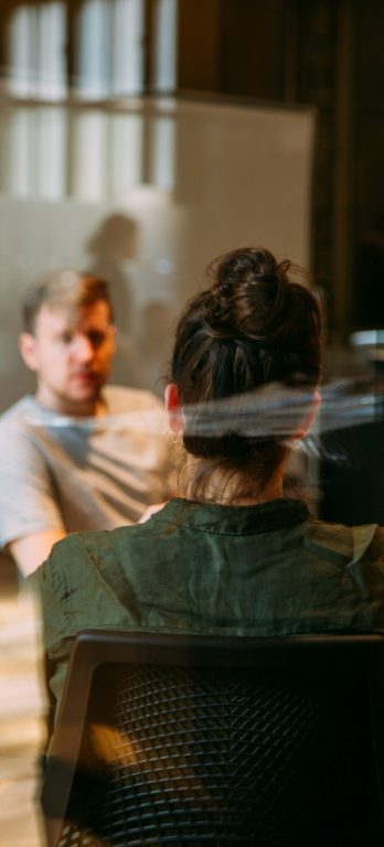 charlesdeluvio-rRWiVQzLm7k-unsplash